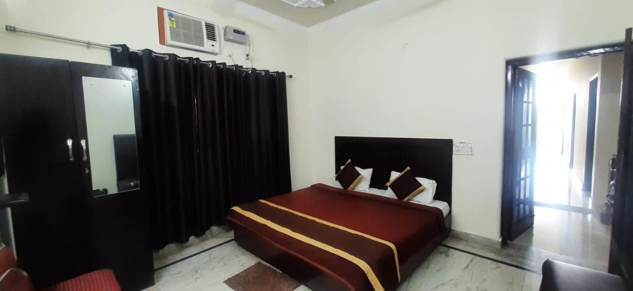 Hotel The Bird Dehradun Ngoại thất bức ảnh